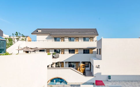 渔田小镇,长颈鹿酒店,五星标准客房,送全套票和早餐
